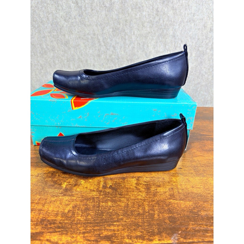 Yuu Women's Black Leather Square Toe Slip-On Flats Pull Tab US 6.5M SR-583